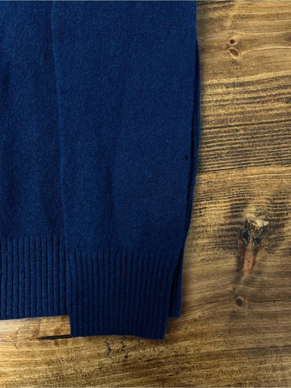 J. Crew Perfect Cashmere Cardigan in Navy Blue Size XS *flawed**